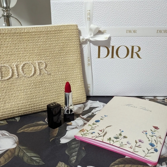 Dior Beauty Bundle - Picture 1 of 17